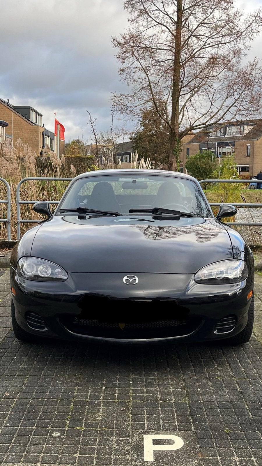 Mazda MX-5 1.6 I 2004 Zwart | 177k km