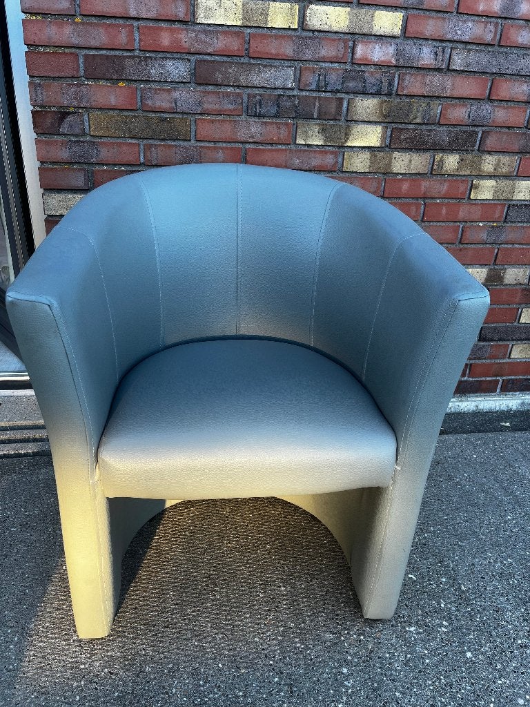 Cocktailsessel Club Tom Hocker Faux Leather Chair, Ophalen, Overige materialen, Nieuw, 75 tot 100 cm