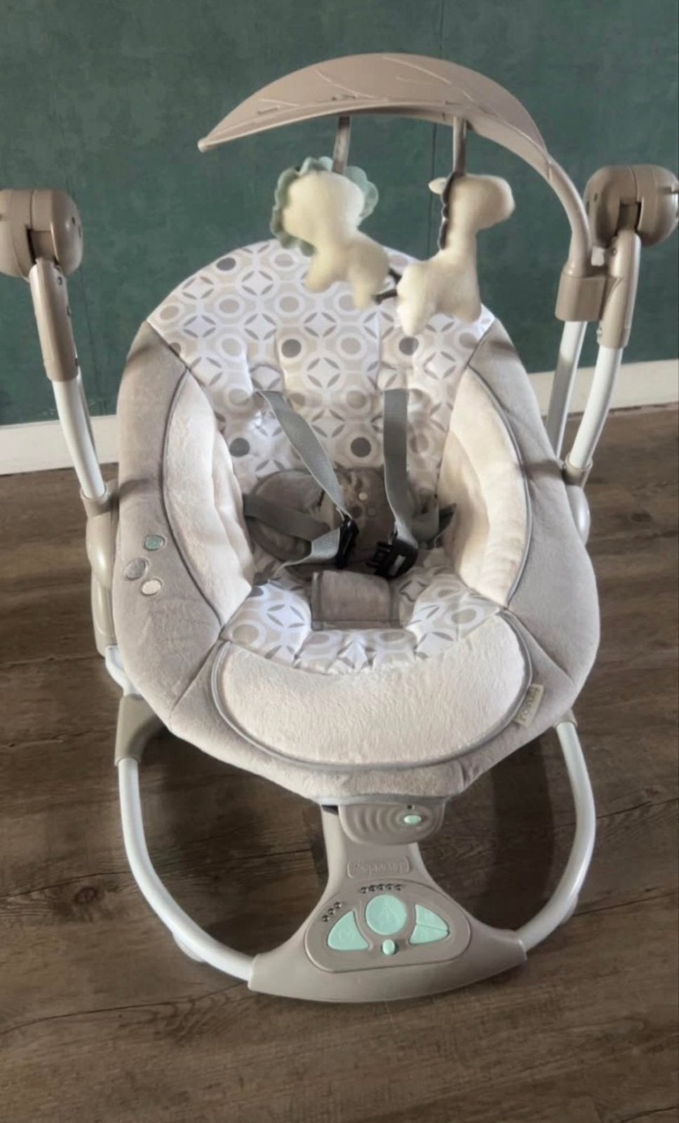Ingenuity babyschommelstoel met muziek en trilfunctie, Schommelstoel, Ophalen, Overige merken, Met gordel(s) of riempje(s)
