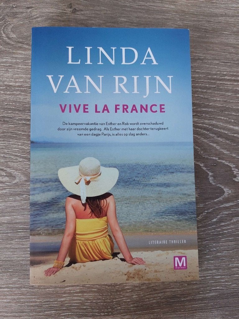 Linda van Rijn - Vive la France, Boeken, Ophalen of Verzenden, Zo goed als nieuw, Linda van Rijn