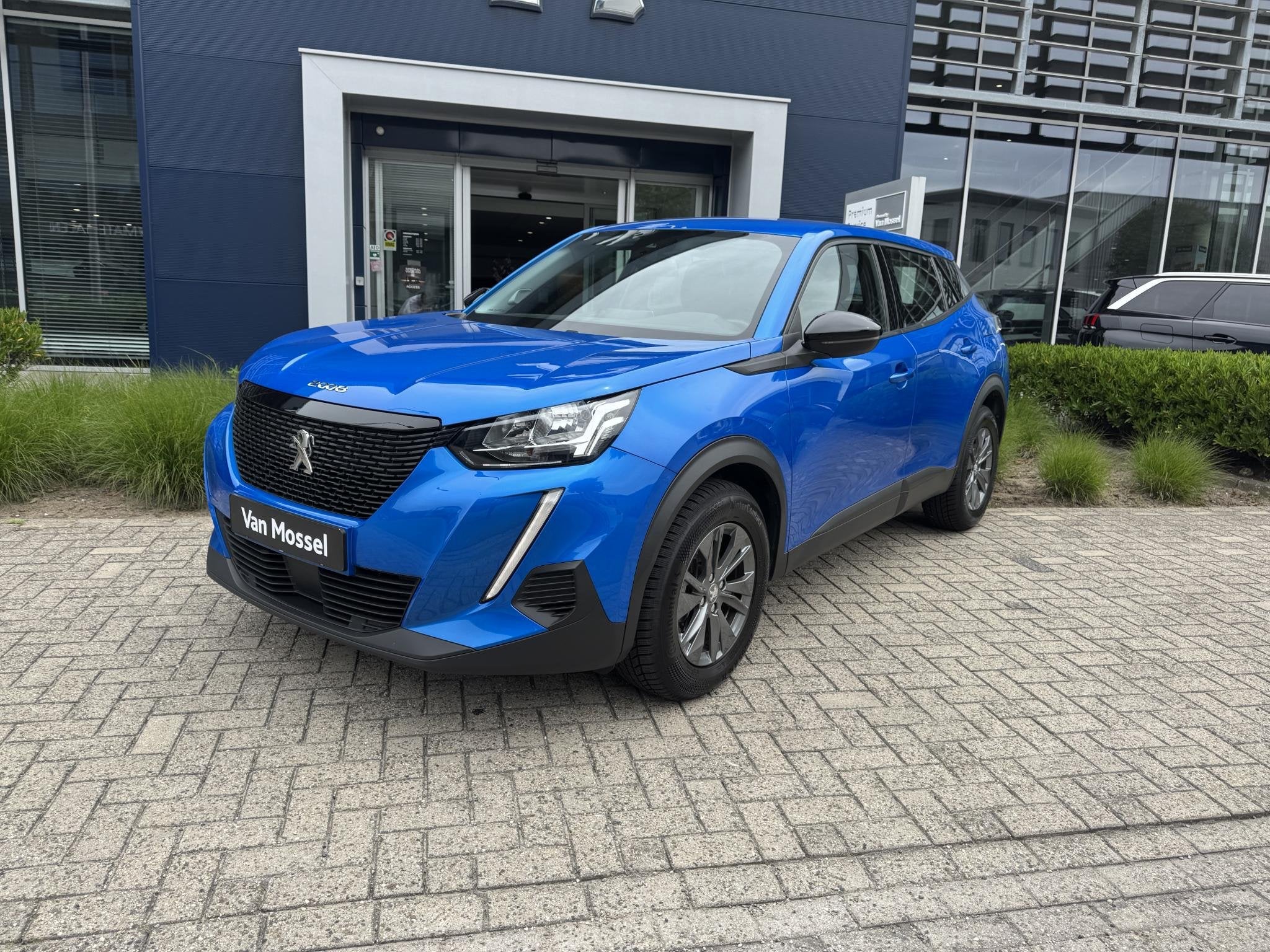 Peugeot 2008 1.2 PureTech Active Pack l Camera l Navi, 12 maanden, Stof, Gebruikt, Euro 6