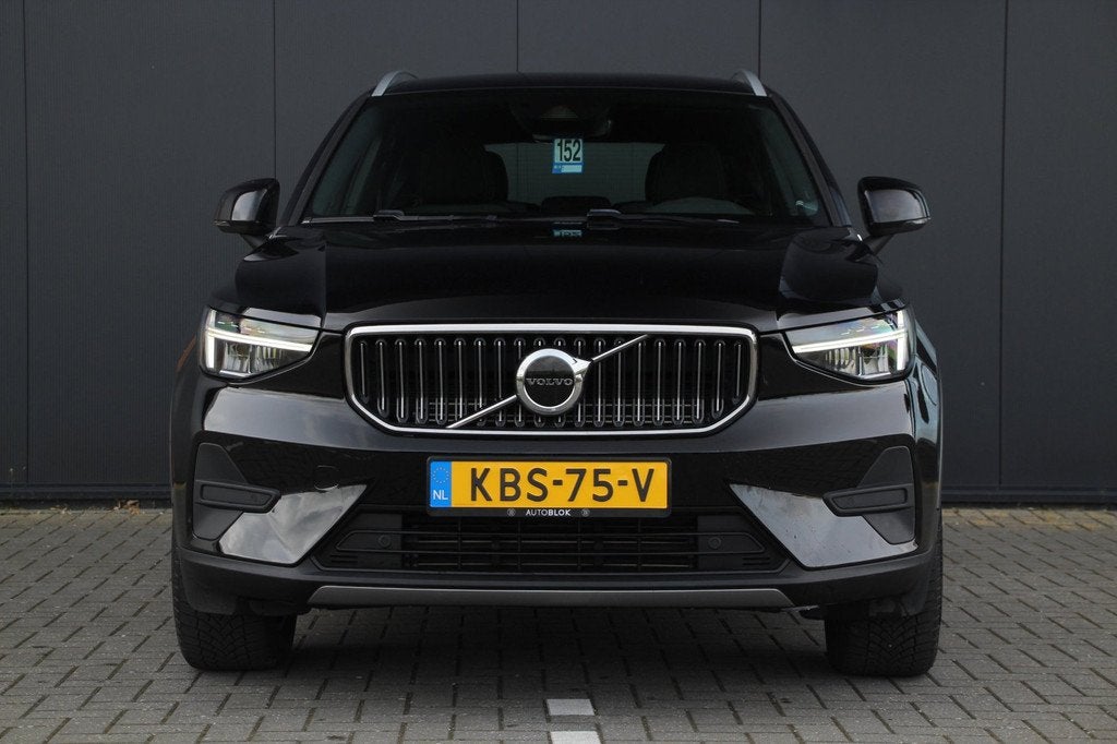 Volvo XC40 1.5 T4 Plug-in hybrid Core Bright | Stoelverwarmi, Auto's, Volvo, Stof, Euro 6, 129 pk, Zwart