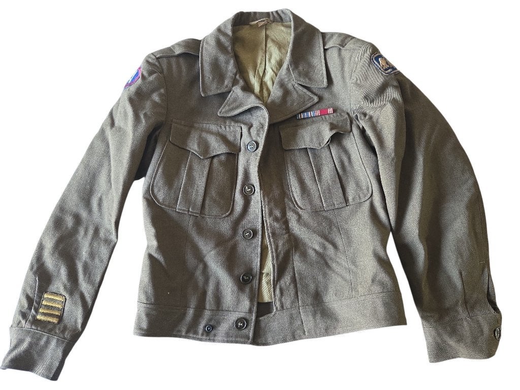 amerikaanse ww2 ike jacket in hele nette staat, Ophalen of Verzenden, Amerika, Kleding of Schoenen