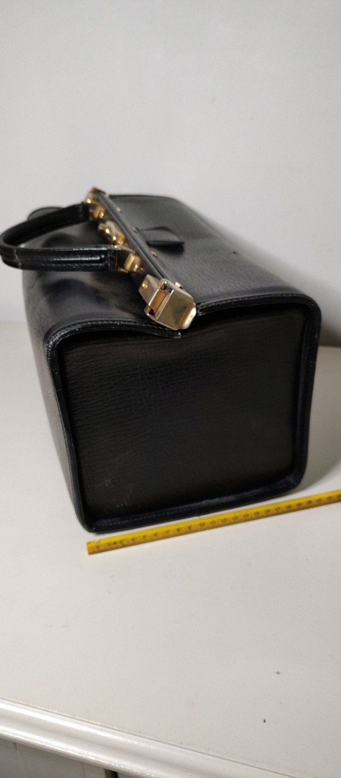 K701 - DOKTERSTAS jaren 50 zwart leder, Sieraden, Tassen en Uiterlijk, Tassen | Reistassen en Weekendtassen, 40 tot 60 cm, Gebruikt