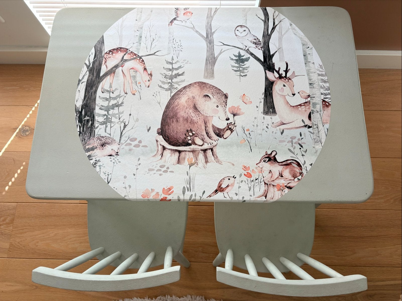Houten kinderfafel met 2 stoeltjes, Kinderen en Baby's, Kinderkamer | Tafels en Stoelen, Ophalen, Gebruikt, Tafel(s) en Stoel(en)