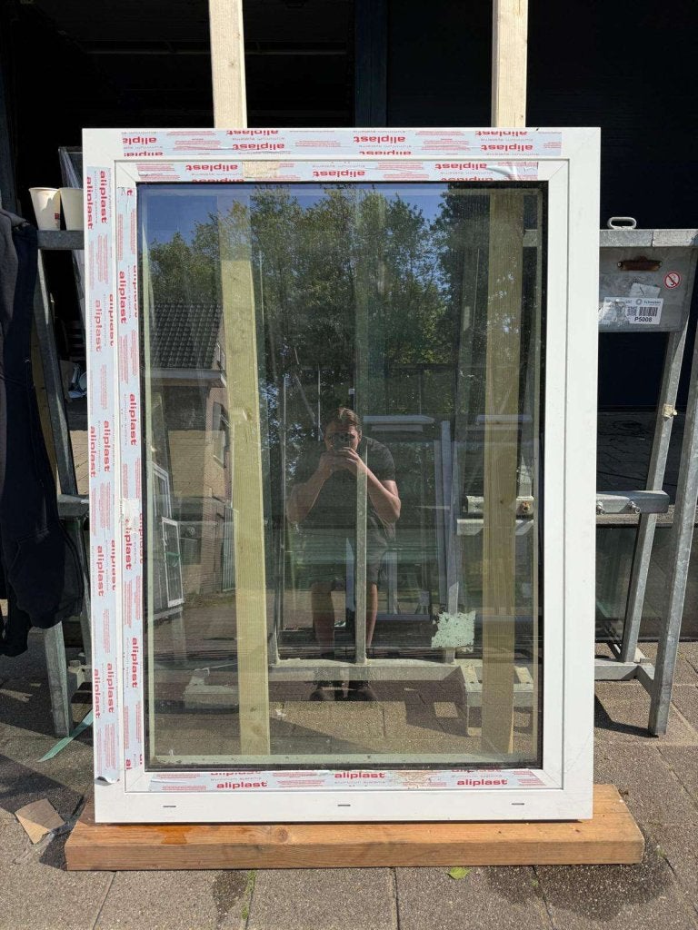 aluminium kozijn wit glad incl glas 24mm 1100 x 1500, Doe-het-zelf en Verbouw, Aliplast, Raamkozijn, Niet ingevuld, Ophalen of Verzenden