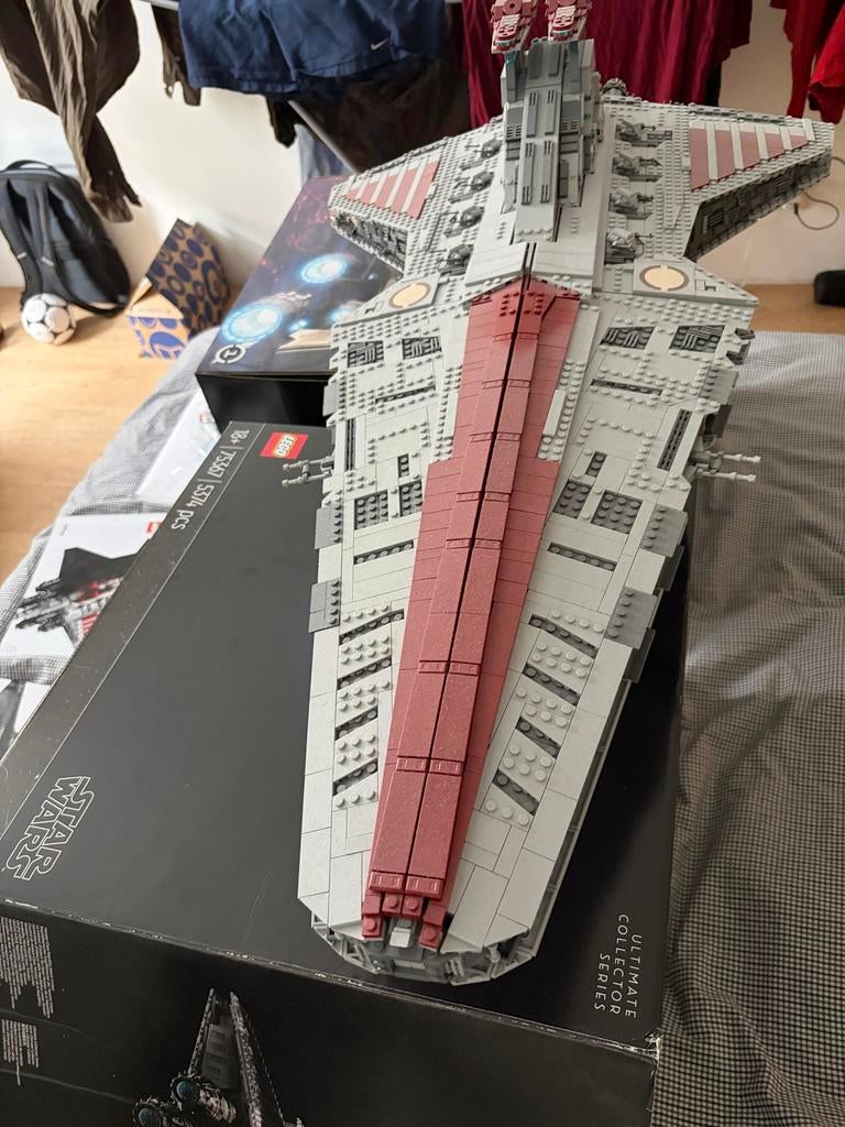 LEGO Star Wars UCS Venator-Class Republic Attack Cruiser, Kinderen en Baby's, Speelgoed | Duplo en Lego, Ophalen of Verzenden