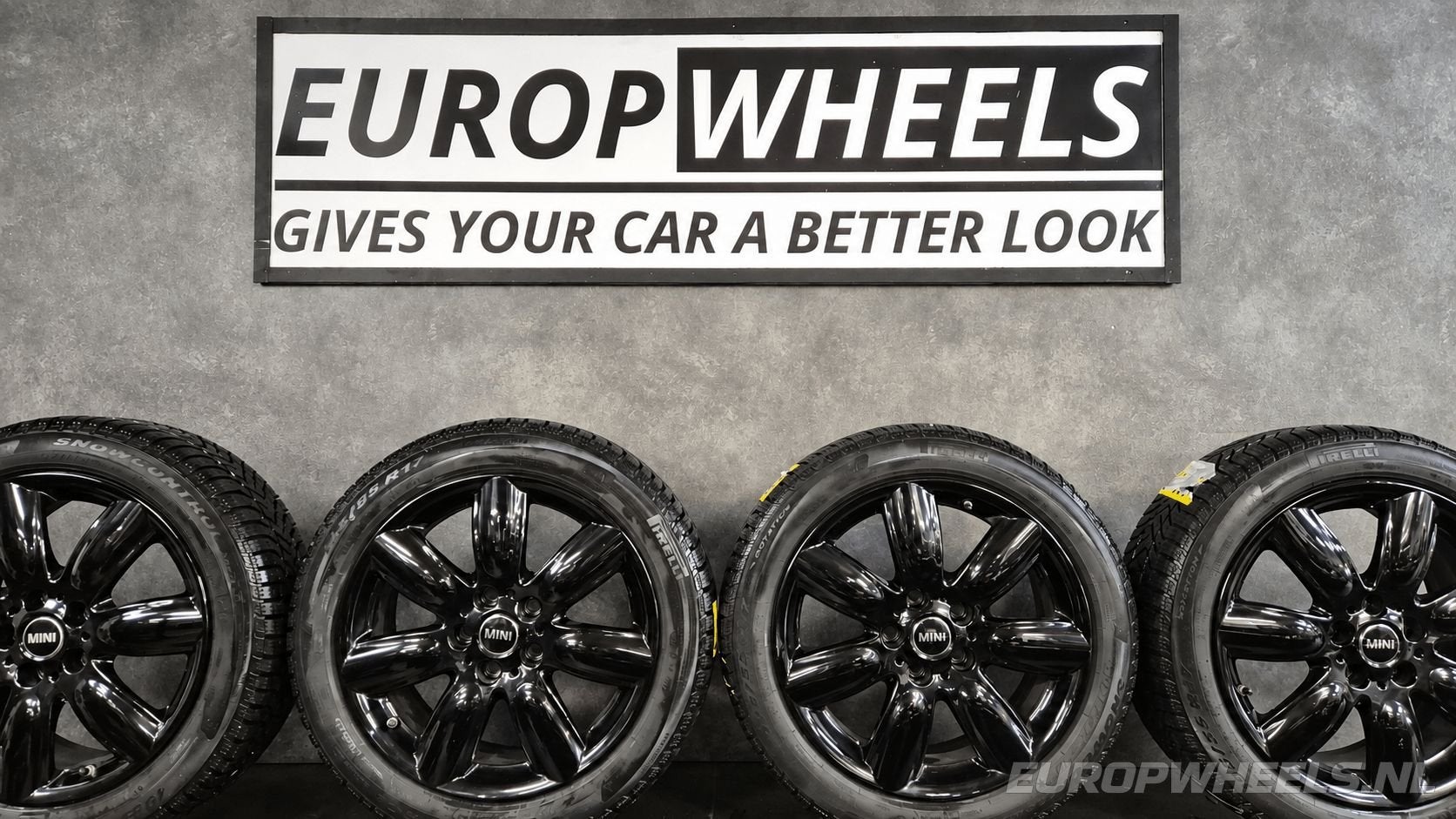 17 inch MINI Clubman F54 JCW velgen winterbanden 528