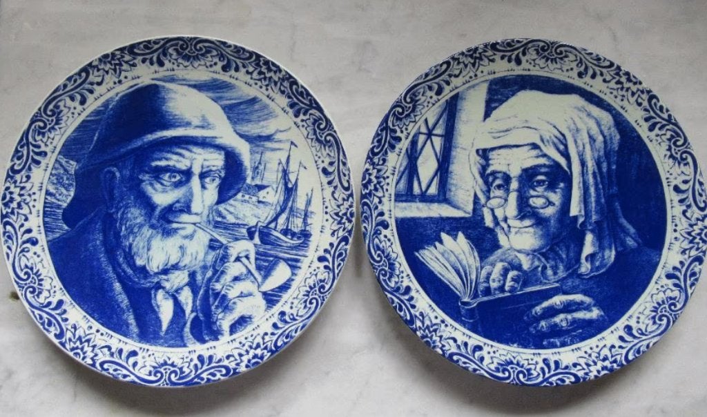 Twee oude borden Boch Belgium, Ophalen of Verzenden