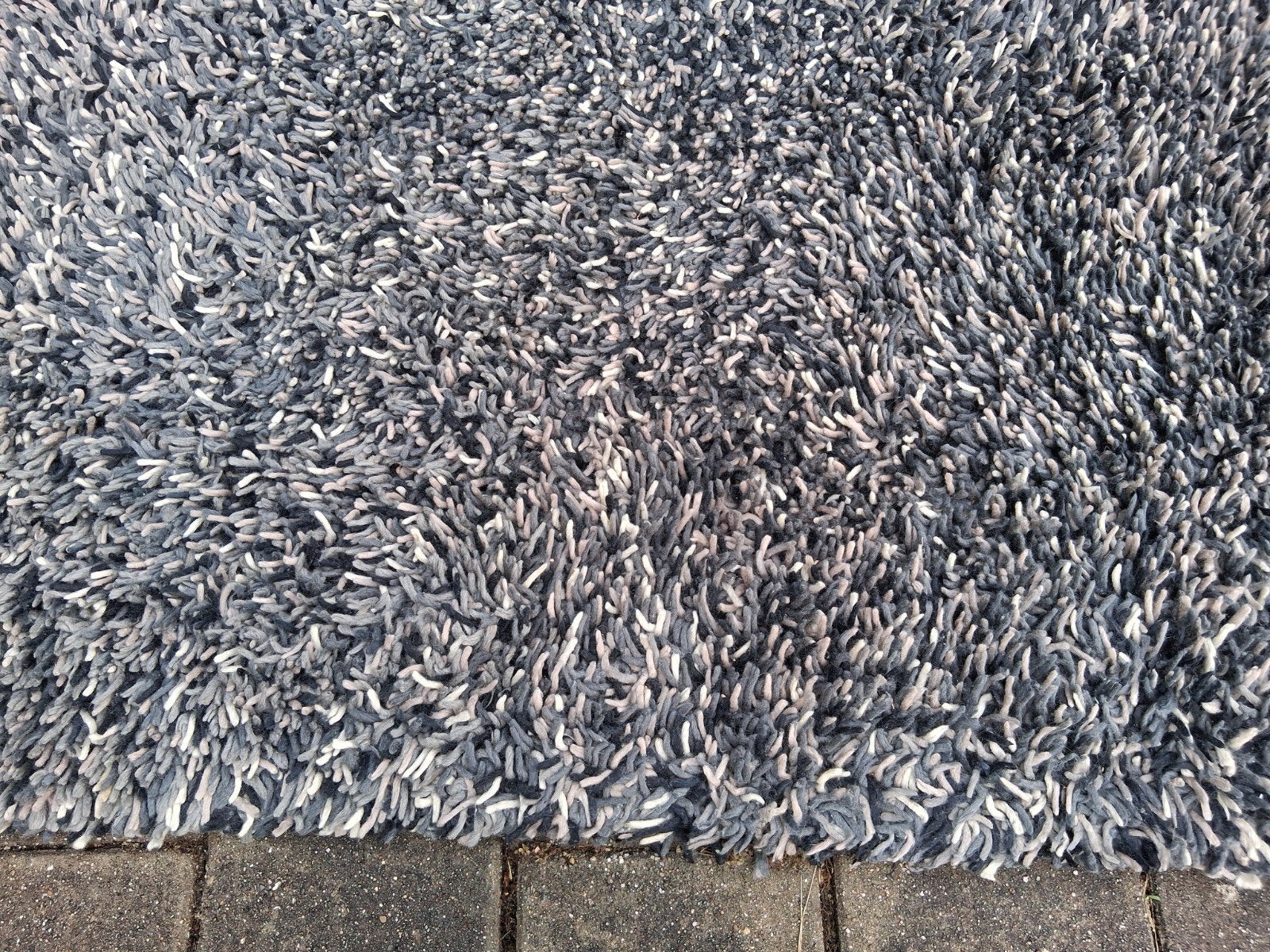 Grijs/beige shaggy vloerkleed, zacht en comfortabel, Huis en Inrichting, Ophalen, Shaggy, Gebruikt, 100 tot 150 cm