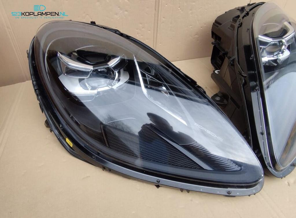 Porsche Macan 95B Facelift Full Led koplamp links rechts, Auto-onderdelen, Gebruikt, -, -, Porsche