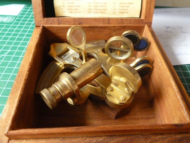 Sextant replica is opgedragen aan kapitein John Campbell, Ophalen of Verzenden, Gebruikt, Overige typen