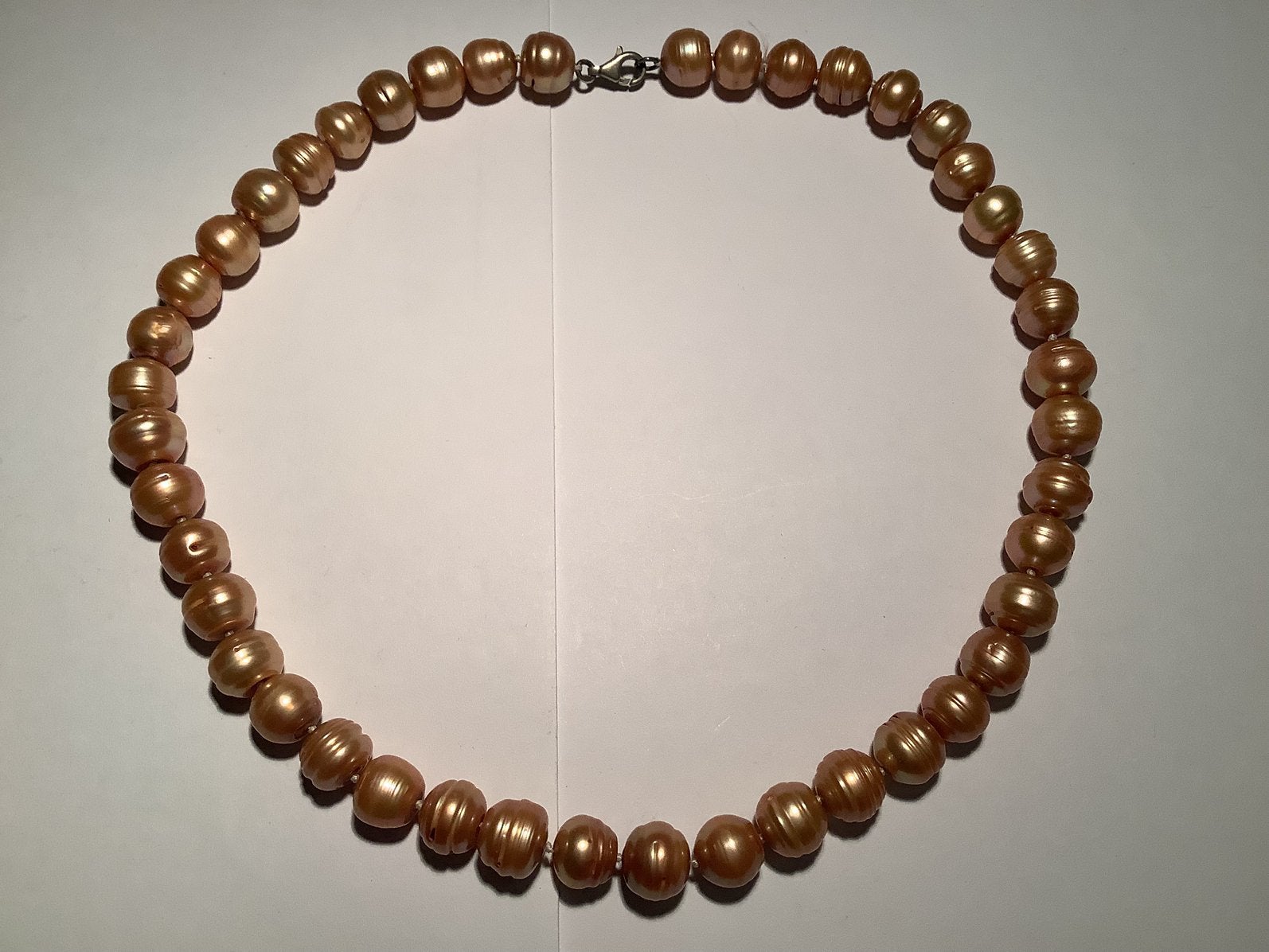 GEKNOOPT SNOER MET PARELS AAN 925 ZILVER SLOT, Sieraden, Tassen en Uiterlijk, Antieke sieraden, Ophalen of Verzenden, Zilver, Ketting