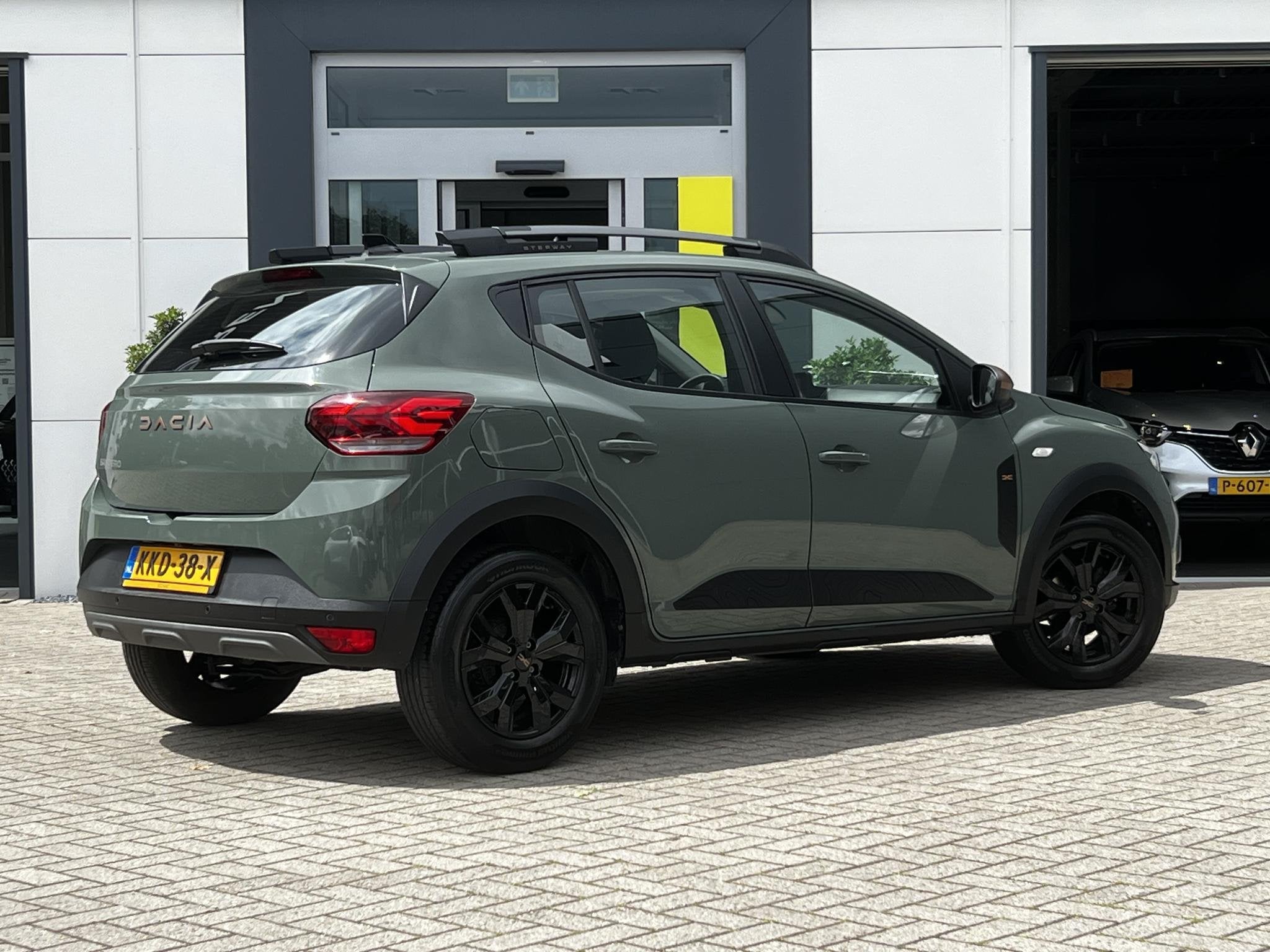 Dacia Sandero Stepway 1.0 TCe 90 Extreme | Automaat | Schuif, Auto's, Dealer onderhouden, Stof, Met garantie (alle), 91 pk