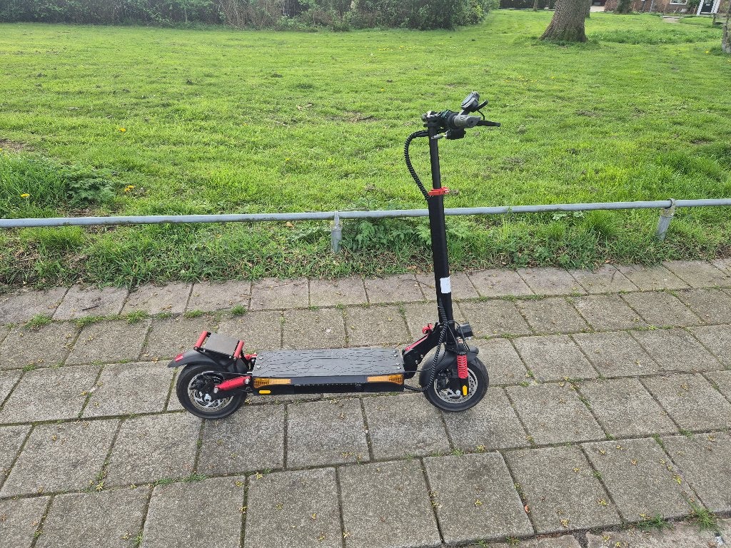 Elektrische step, Fietsen en Brommers, Steps, Ophalen of Verzenden, Zo goed als nieuw, Elektrische step (E-scooter)