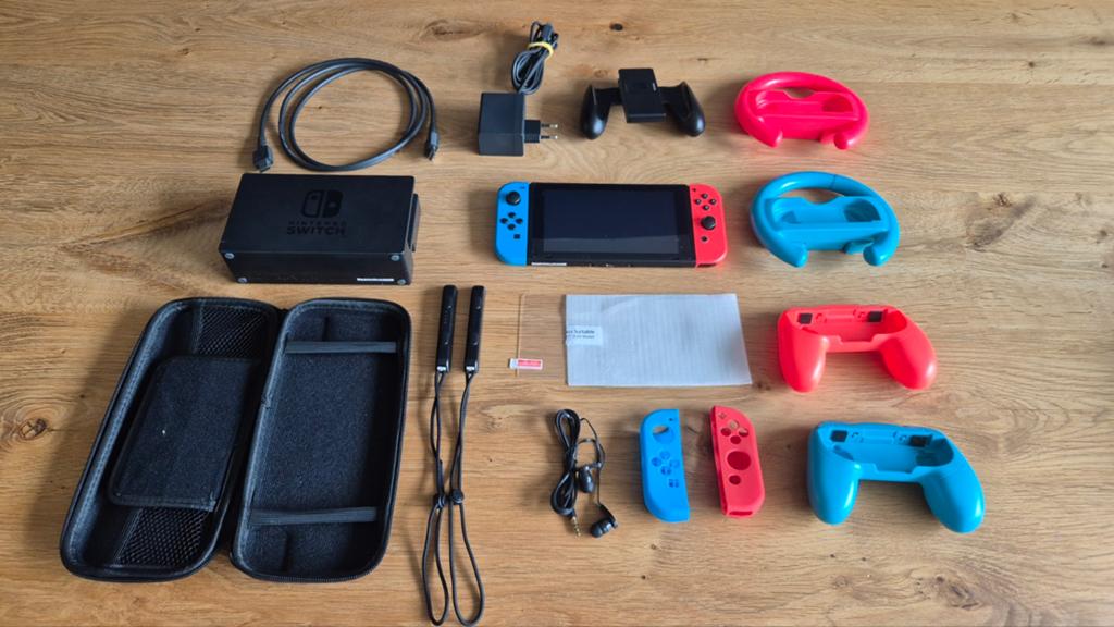Nintendo Switch 1 (v2) compleet, Spelcomputers en Games, Ophalen of Verzenden, Zo goed als nieuw, Met 1 controller, Switch Original