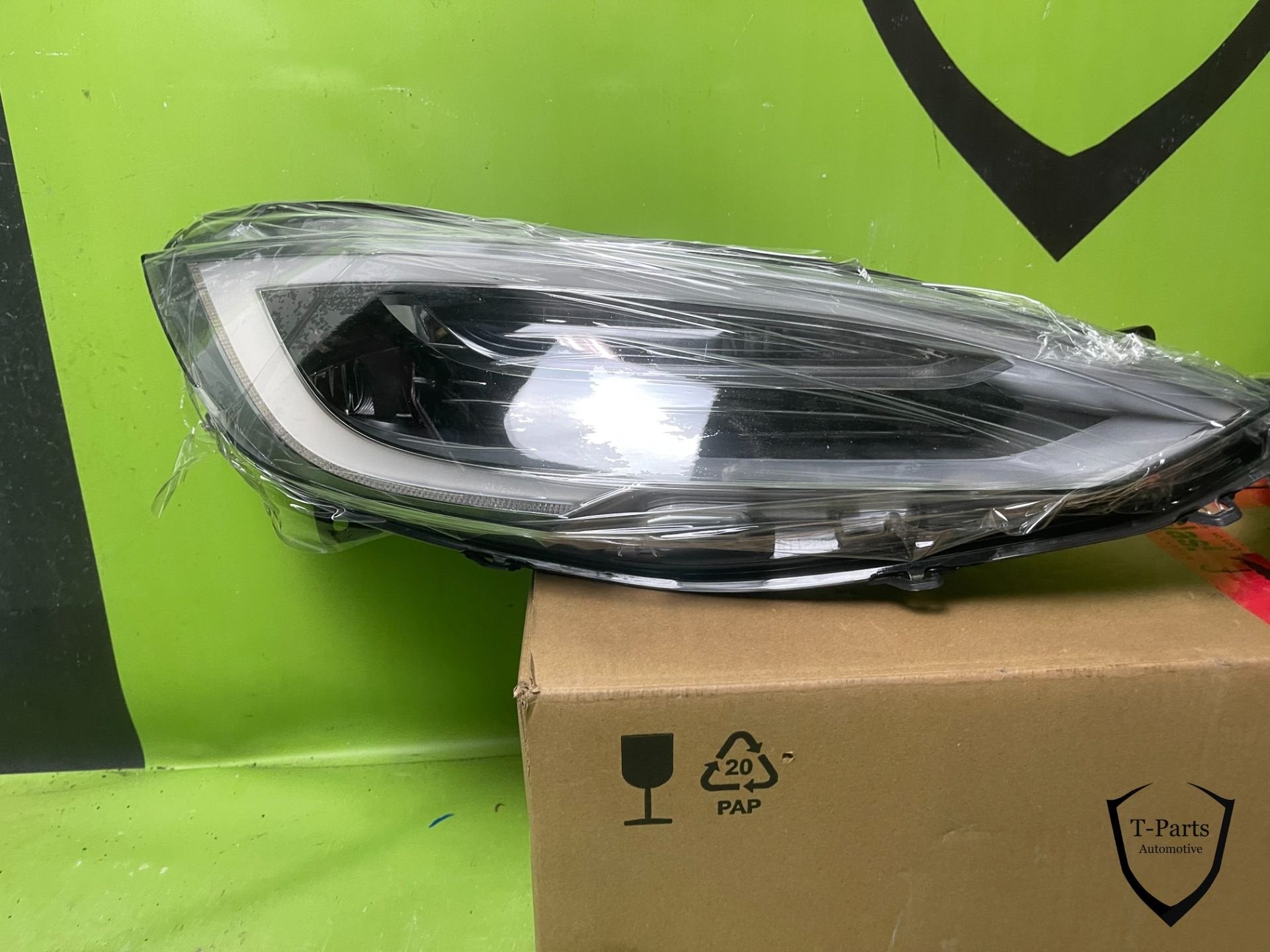 Foto 3 van tesla model s koplamp links rechts