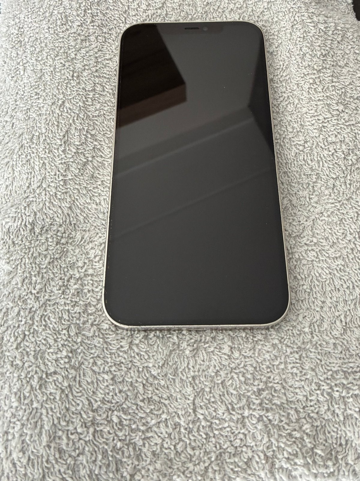 Iphone 12 pro max. Zie kenmerken., Telecommunicatie, Mobiele telefoons | Apple iPhone, IPhone 12 Pro Max, Zo goed als nieuw, Zonder simlock