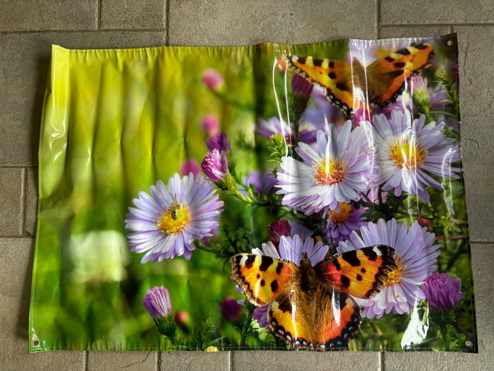 Tuinposter met vlinders en bloemen 100 x 70 cm, Ophalen, Zo goed als nieuw