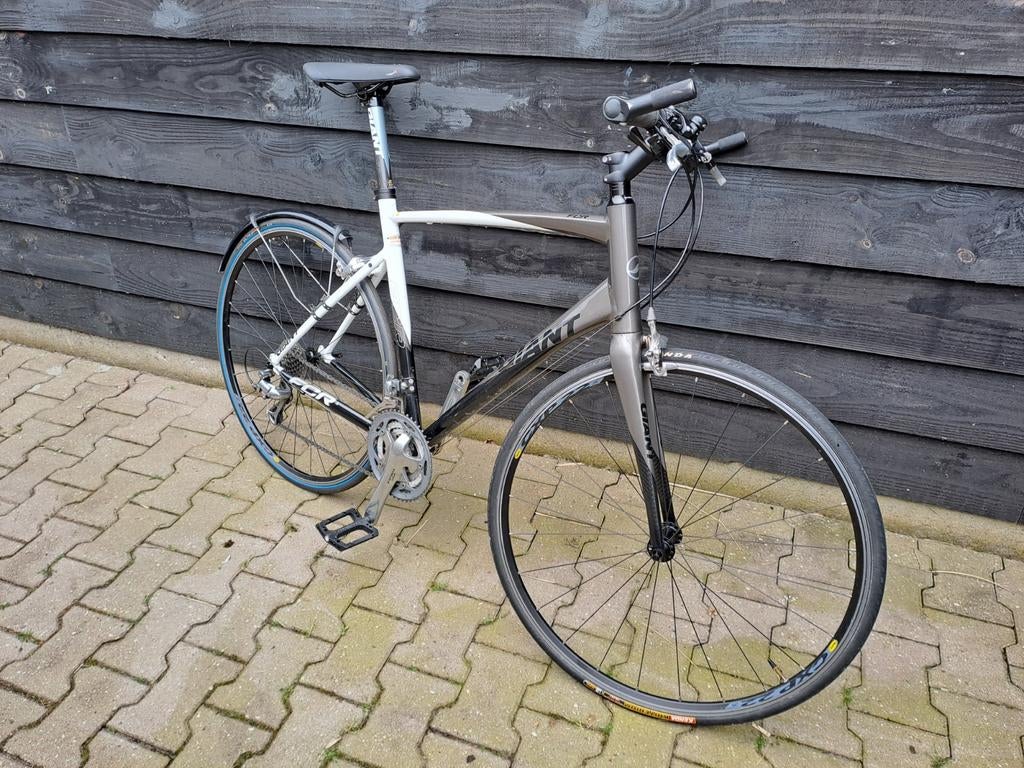 GIANT FCR Hybride fiets - Goede staat, Shimano afgemonteerd, Fietsen en Brommers, Ophalen, Gebruikt, Velgrem, Versnellingen