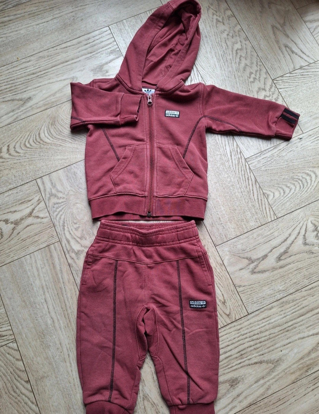 Adidas baby trainingspak maat 80 (9-12 maanden), Ophalen of Verzenden, Nieuw, Adidas, Jongetje of Meisje