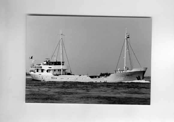 scheepvaart-foto-ex fivel-2x, Ophalen of Verzenden, Zo goed als nieuw, Motorboot, Boek of Tijdschrift