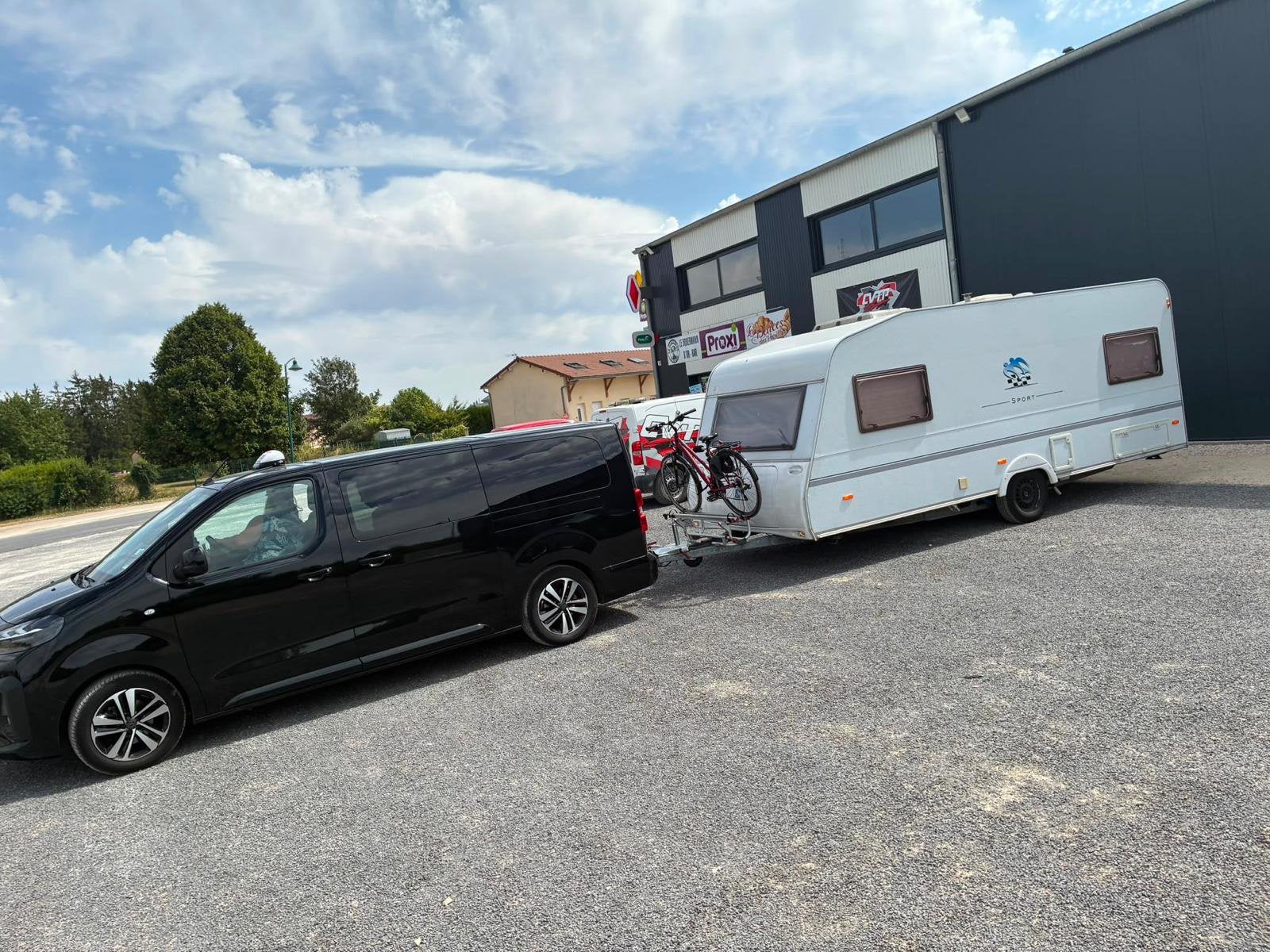 Knaus Sport T500 6-persoons Stapelbed kinderkamer BOVAG 2025, Caravans en Kamperen