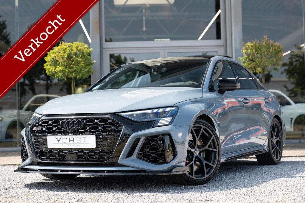 Audi RS 3 2.5 TFSI quattro HUD Pano B&O Milltek Leer, Auto's, Audi, Bedrijf, RS3, 4x4, ABS, Achteruitrijcamera, Adaptive Cruise Control
