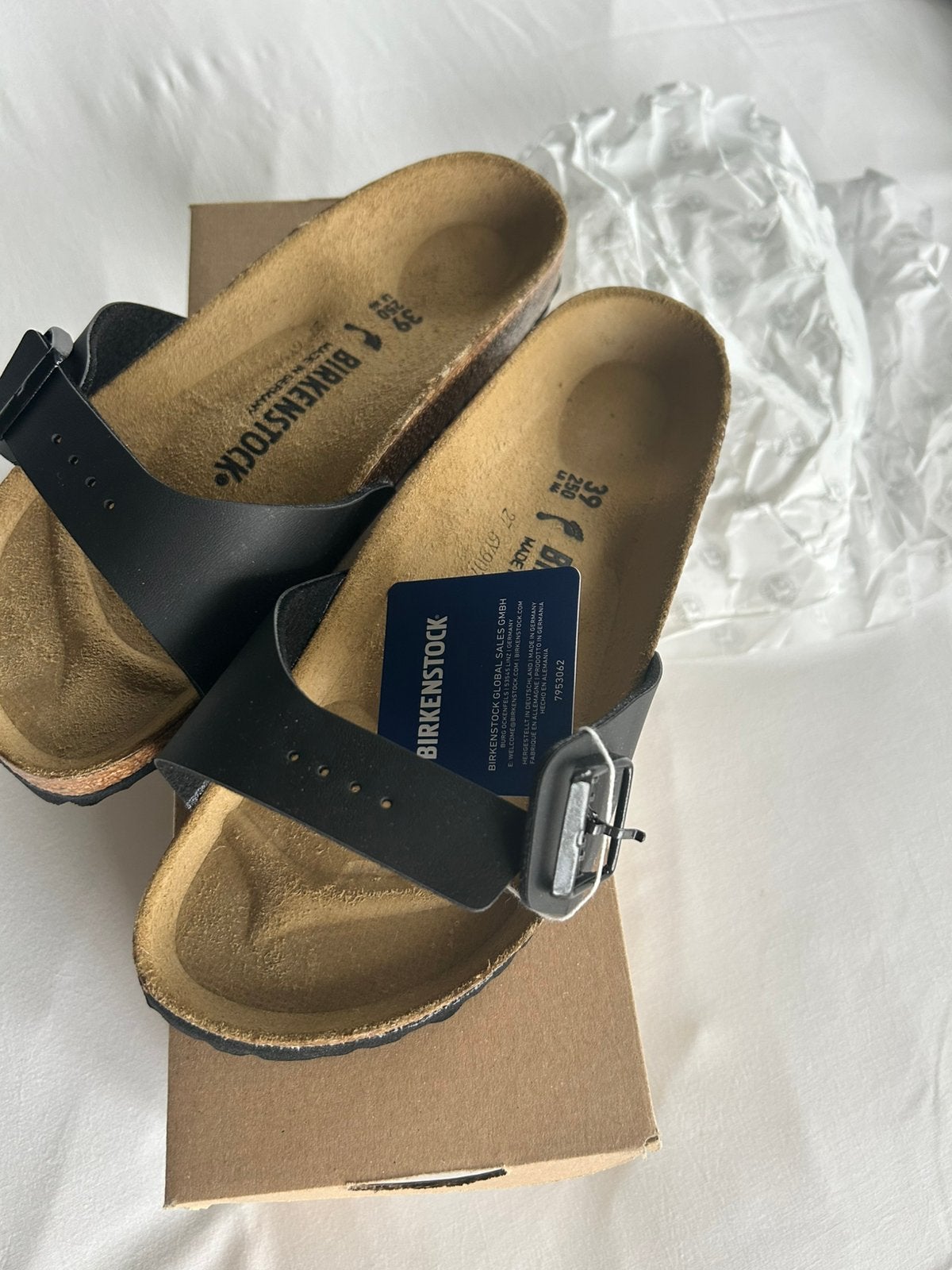 Mooie nieuw in doos birkenstocks maat 39, Slippers, Zwart, Nieuw, Ophalen of Verzenden