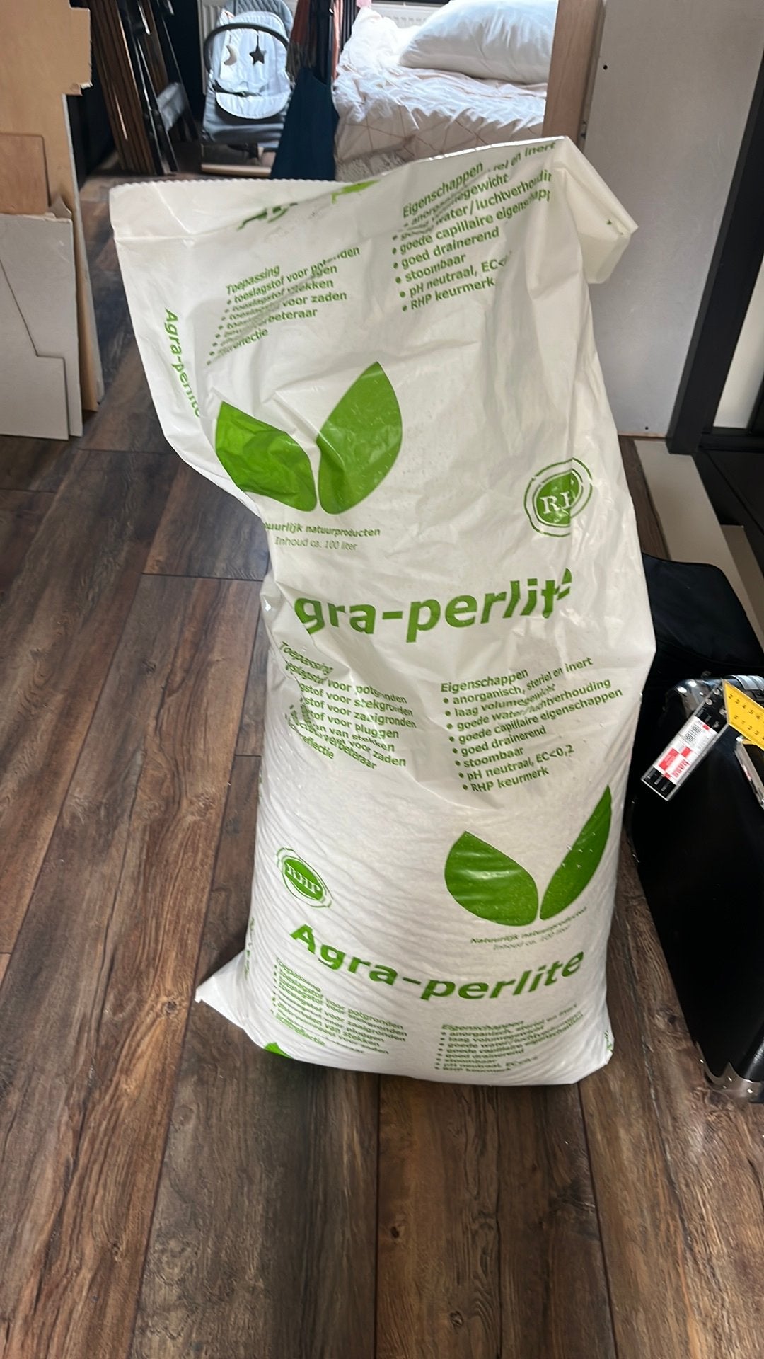 Perlite gratis af te halen, Tuin en Terras, Ophalen, Zo goed als nieuw