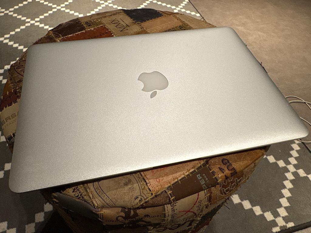 Macbook air, Computers en Software, Apple Macbooks, Gebruikt, Qwerty, 13 inch, Minder dan 2 Ghz