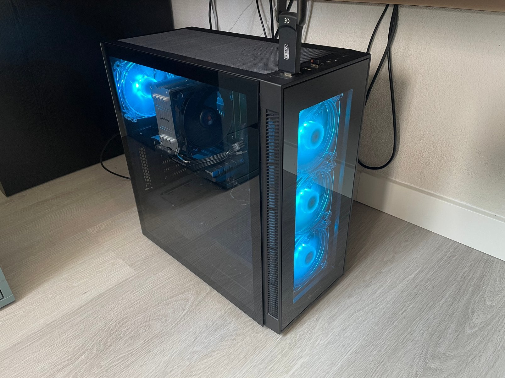 Krachtige Gaming/Video PC–Ryzen 7 3700X–RTX 2060–32GB RAM, Ophalen, Zo goed als nieuw, Gaming, SSD