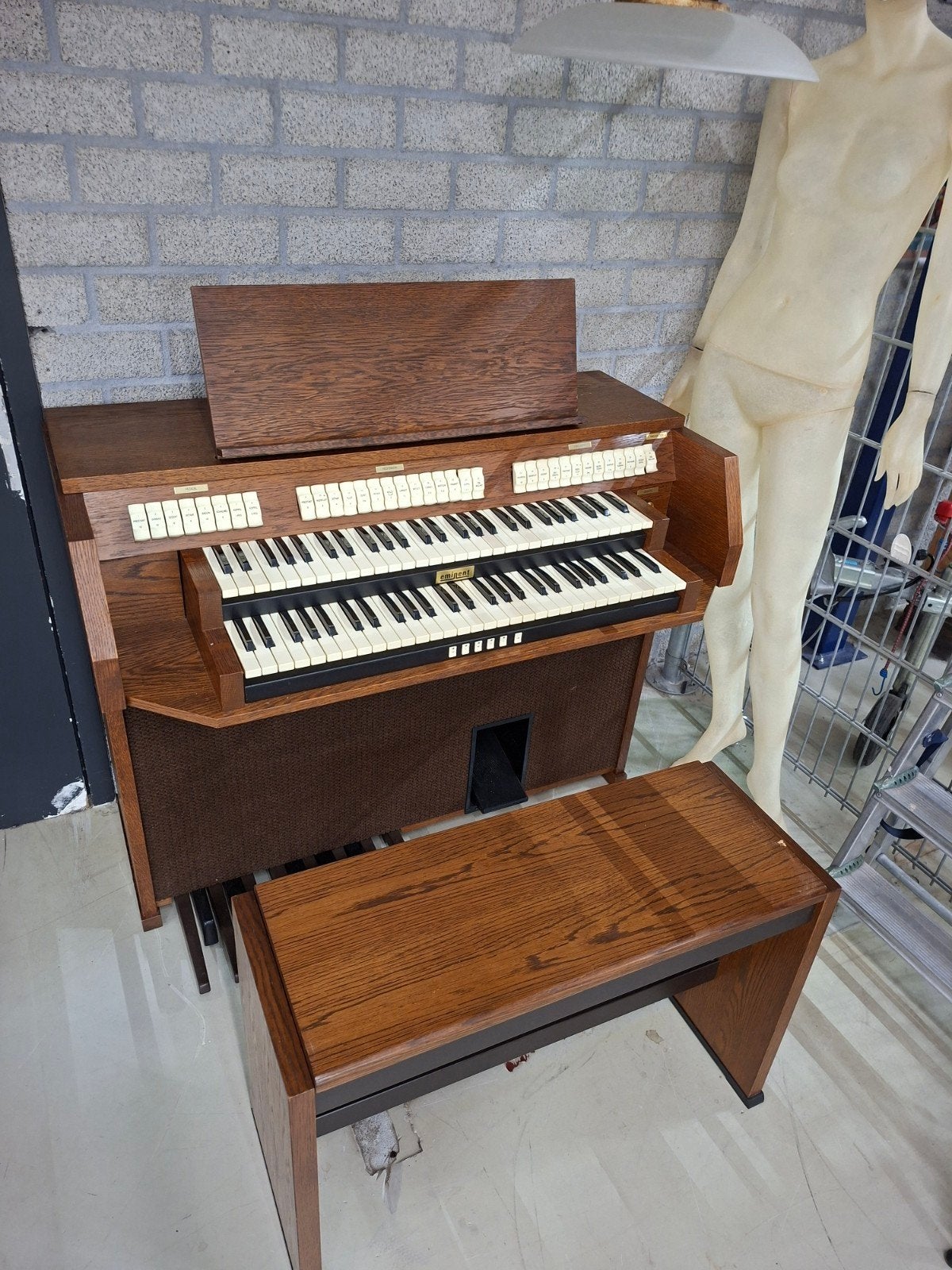 Vintage Orgel Eminent, 2 klavieren, Gebruikt, Onbekend@voorbeeld.com, Onbekend
