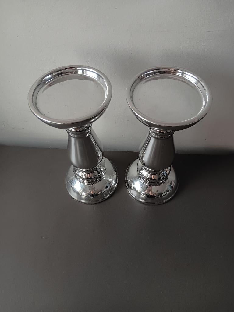 Mooie set van twee zilverkleurige kaarsenhouders, Gebruikt, Overige kleuren, Ophalen of Verzenden, Metaal