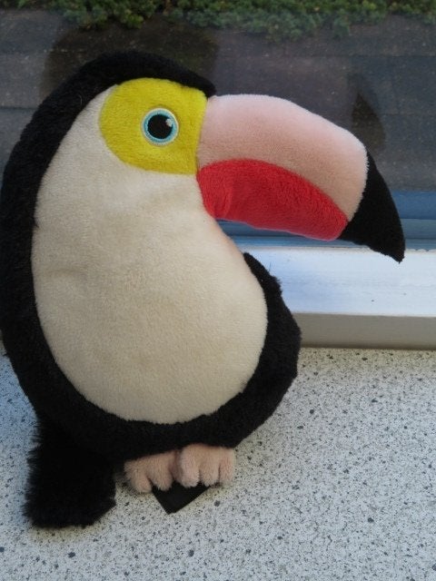 Vogel Toekan van H&M Hennes zacht velours meet ca 25 cm, Overige typen, Ophalen of Verzenden, Zo goed als nieuw, Met label