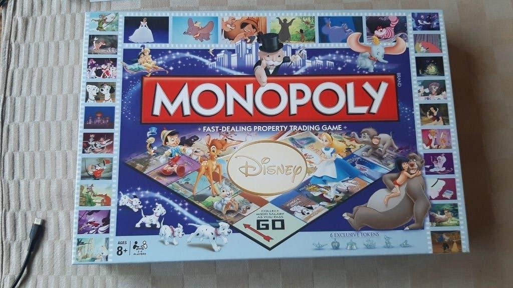 bordspel limited Monopoly Disney 2016 groot bord Monopolie, Hobby en Vrije tijd, Een of twee spelers, Ophalen of Verzenden, Nieuw