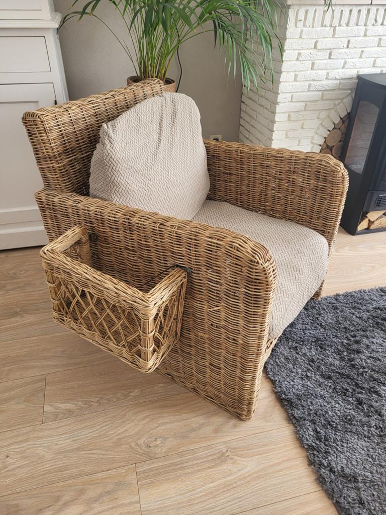 Grote rotan fauteuil, Huis en Inrichting, Fauteuils, Verzenden, Gebruikt, 75 tot 100 cm, 50 tot 75 cm