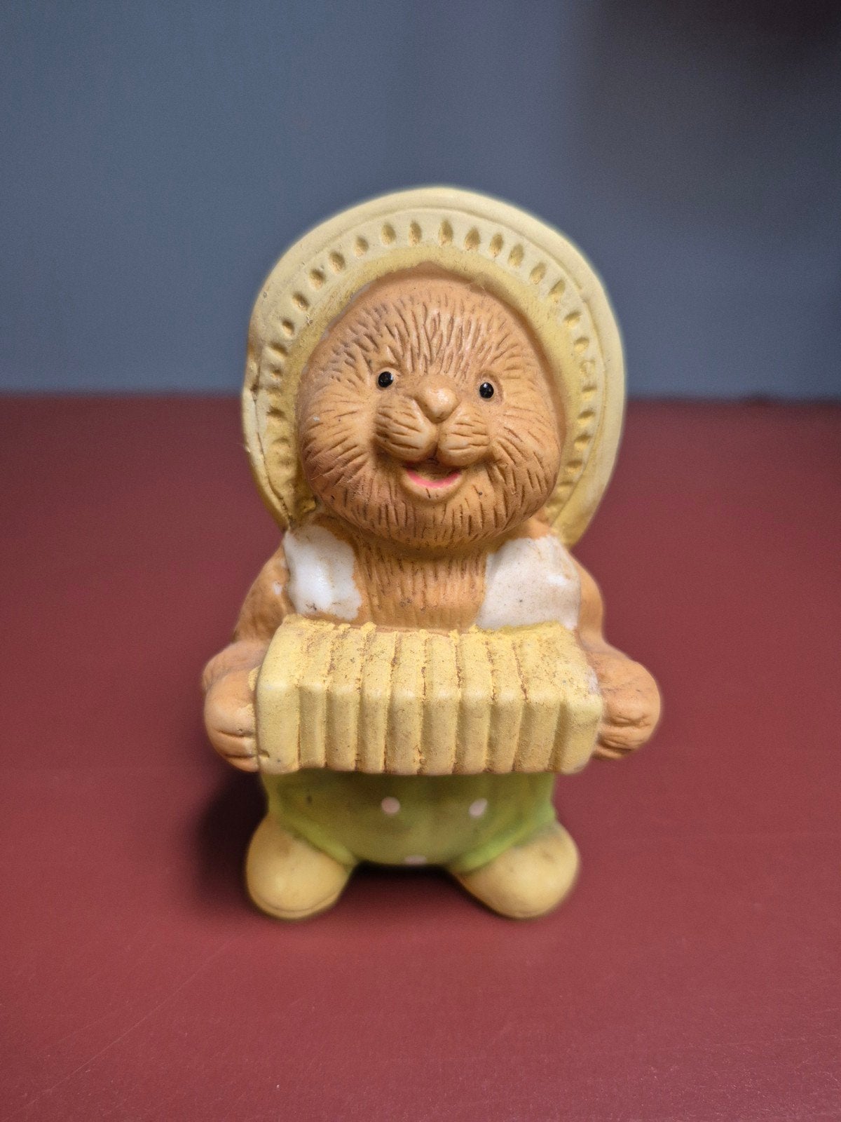 Vintage Konijn of bever met Accordeon, Ophalen of Verzenden, Zo goed als nieuw, Dier
