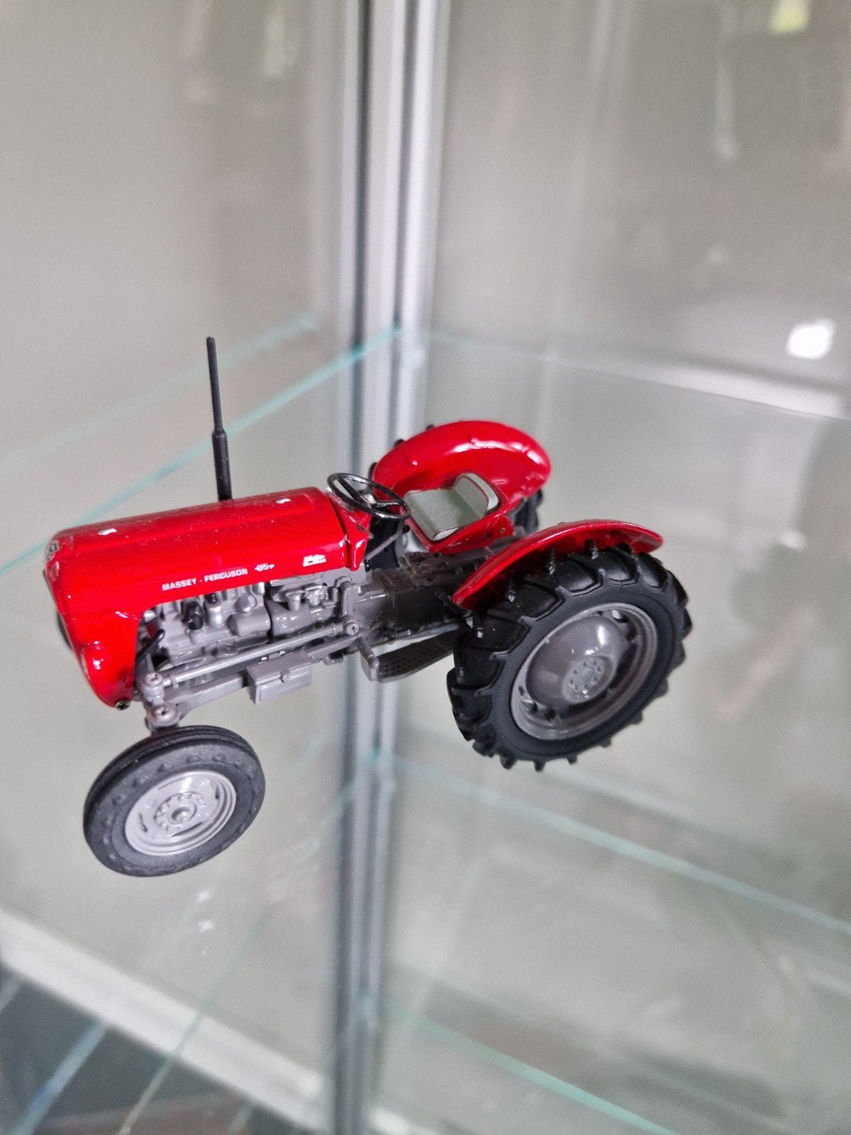 Massey Ferguson 35 Tractor Model - Rood, Ophalen