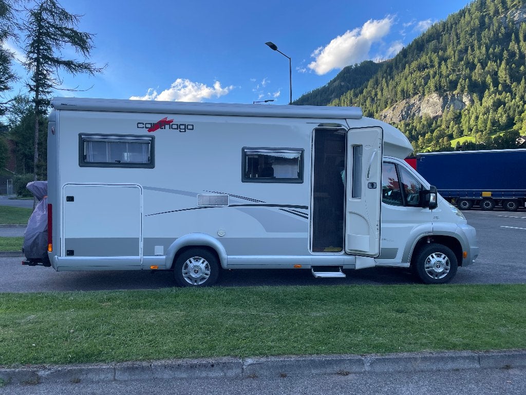 Carthago Chic C-line  4.3- lengte bedden en in keurige staat, Chemisch toilet, Ringverwarming, Fiat, Tot en met 2