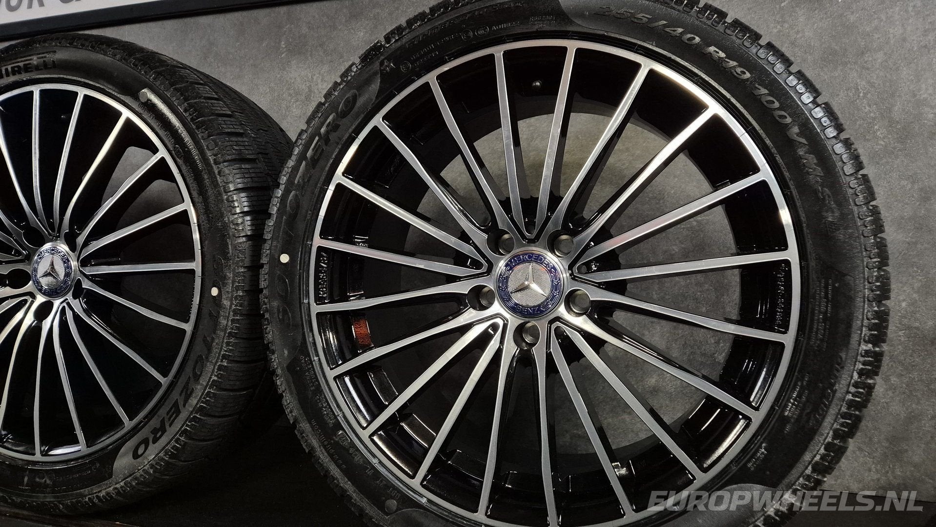 19 inch Mercedes velgen Vito Viano W639 W447 winterbanden, Auto-onderdelen, Banden en Velgen, 19 inch, Gebruikt, 255 mm, -