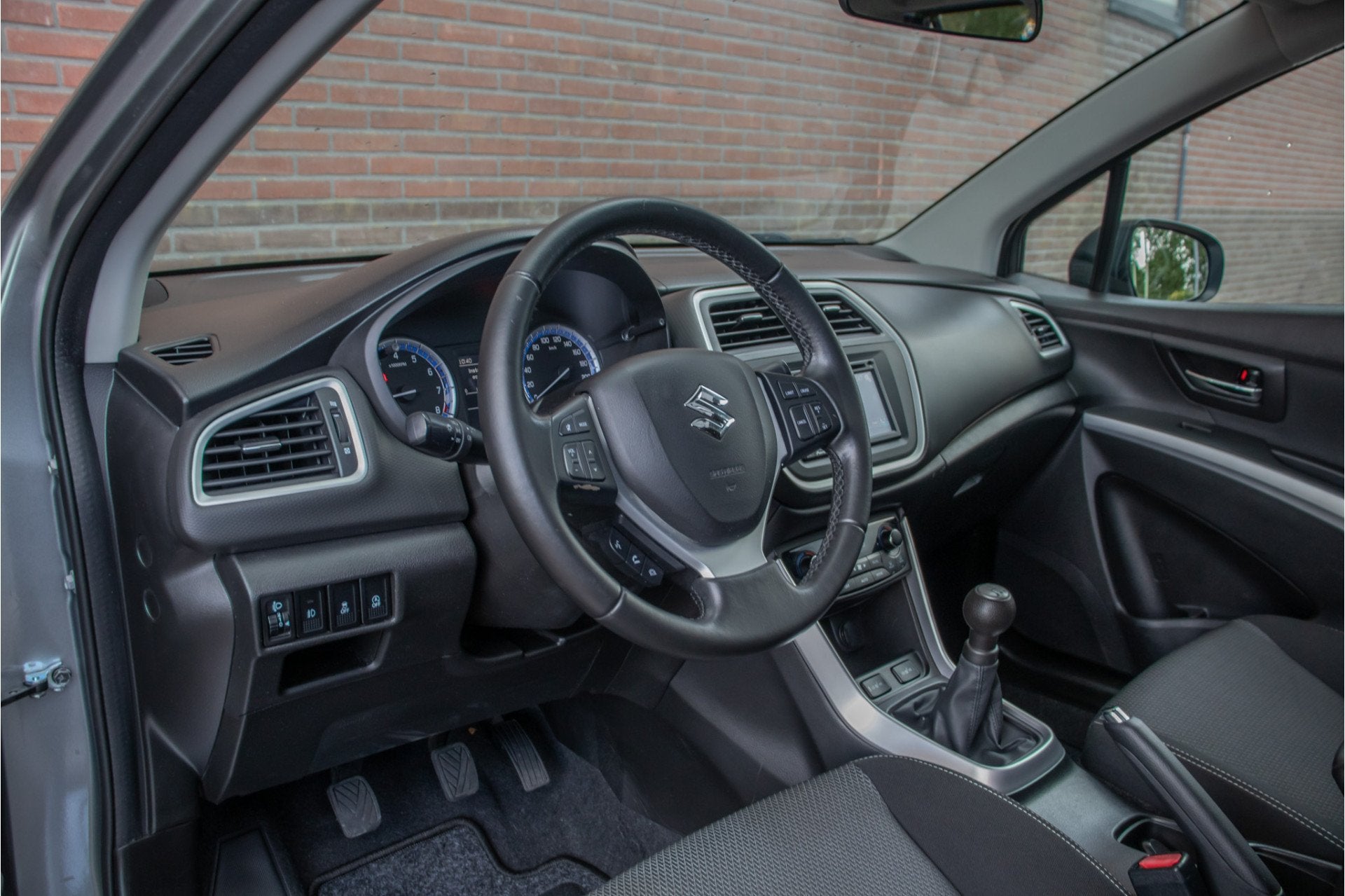 Suzuki S-Cross 1.6 Exclusive * VERKOCHT * (bj 2014), Voorwielaandrijving, Stof, Gebruikt, Euro 6