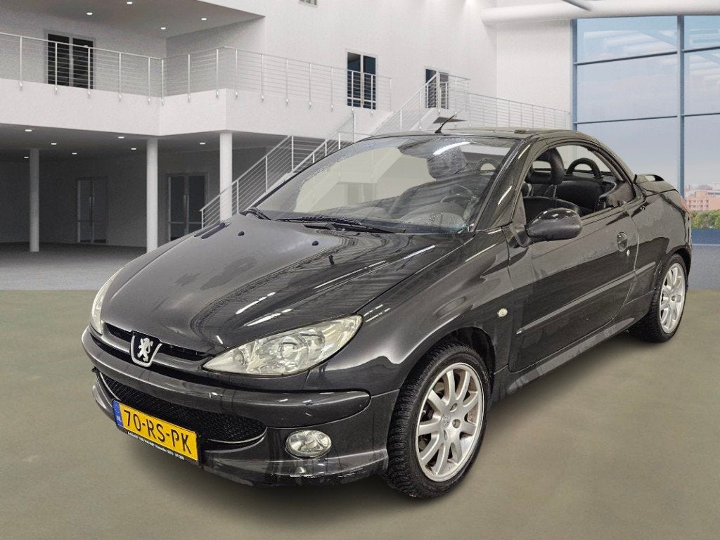 Peugeot 206 CC 2.0-16V Griffe ( GEEN APK / ZO MEE! ), Auto's, Peugeot, 136 pk, Gebruikt, Zwart, 4 cilinders