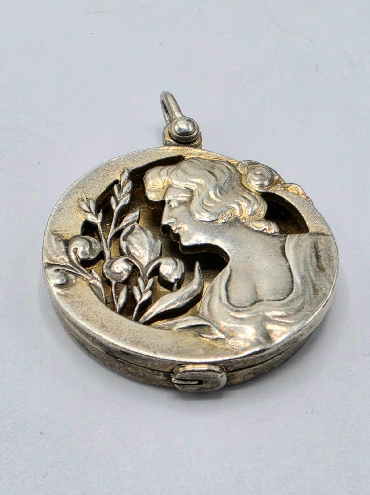 Art Nouveau Zilveren Schuif Medaillon, Verzenden