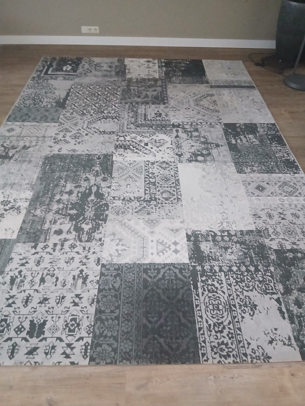 Vloerkleed 3.40 x 2.40mtr ,victory grijs, Ophalen, Gebruikt, 200 cm of meer, Grijs