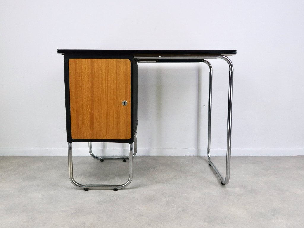 klein formaat bureau + stoel Torck Bauhaus stijl 50s 60s, Huis en Inrichting, Bureaus, Ophalen, Opbergruimte, Gebruikt, -