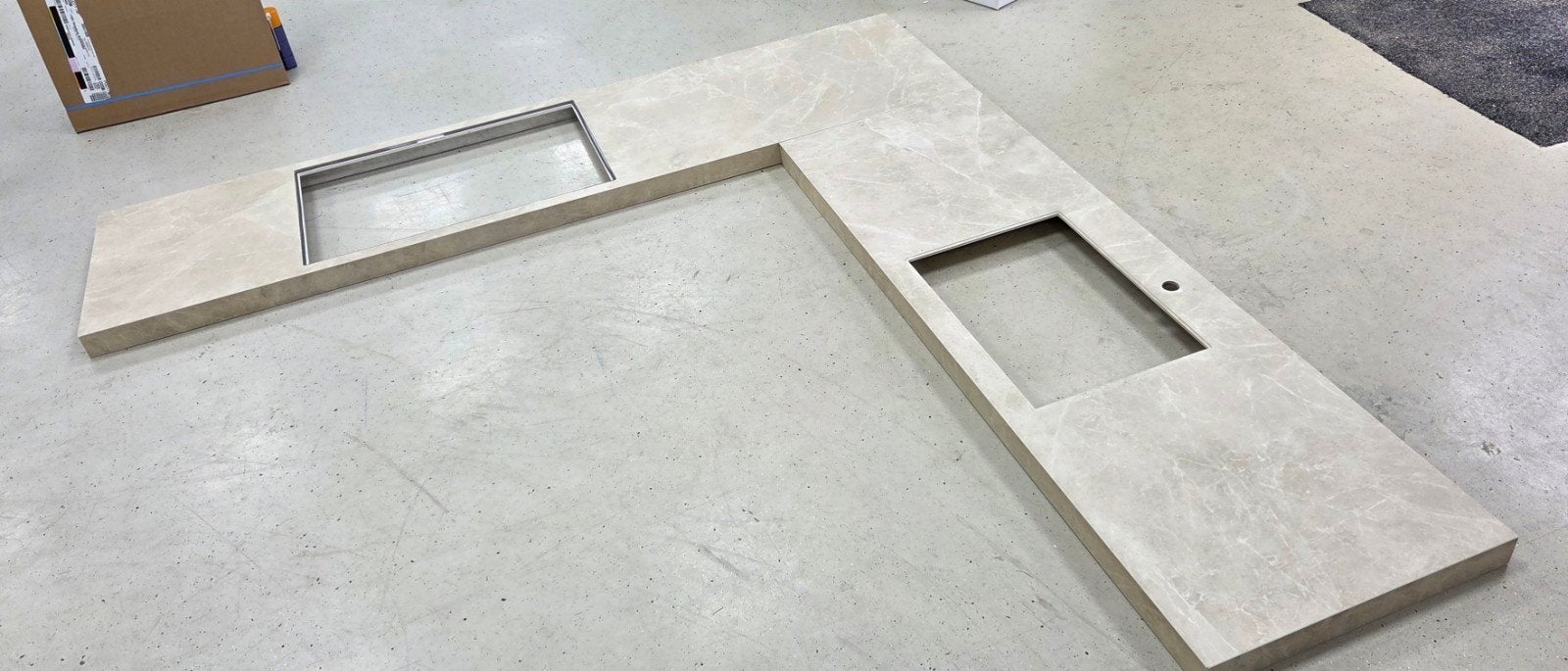 Keramiek aanrechtblad hoekopstelling - Zo goed als nieuw, Huis en Inrichting, Ophalen, Beige, Zo goed als nieuw, 200 cm of meer