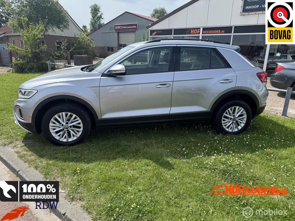 Volkswagen T-Roc 1.5 TSI STYLE AUTOMAAT/CARPLAY/CRUISECONTR., Auto's, 1258 kg, 4 cilinders, Bedrijf, Zilver of Grijs