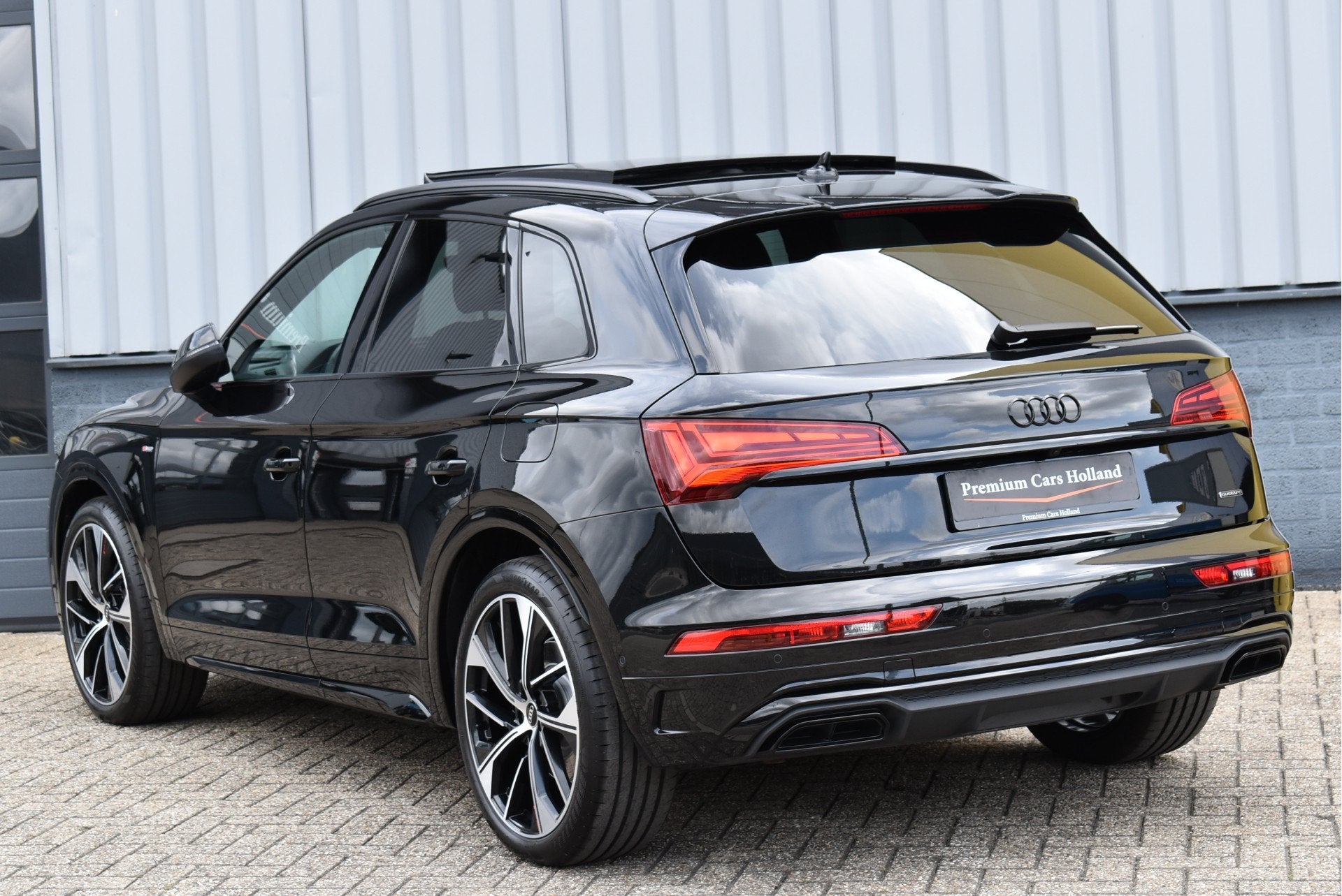 Audi Q5 50 TFSI e S-Line Competition Pano Luchtvering RS-Sto, Auto's, Automaat, Dealer onderhouden, Gebruikt, Zwart