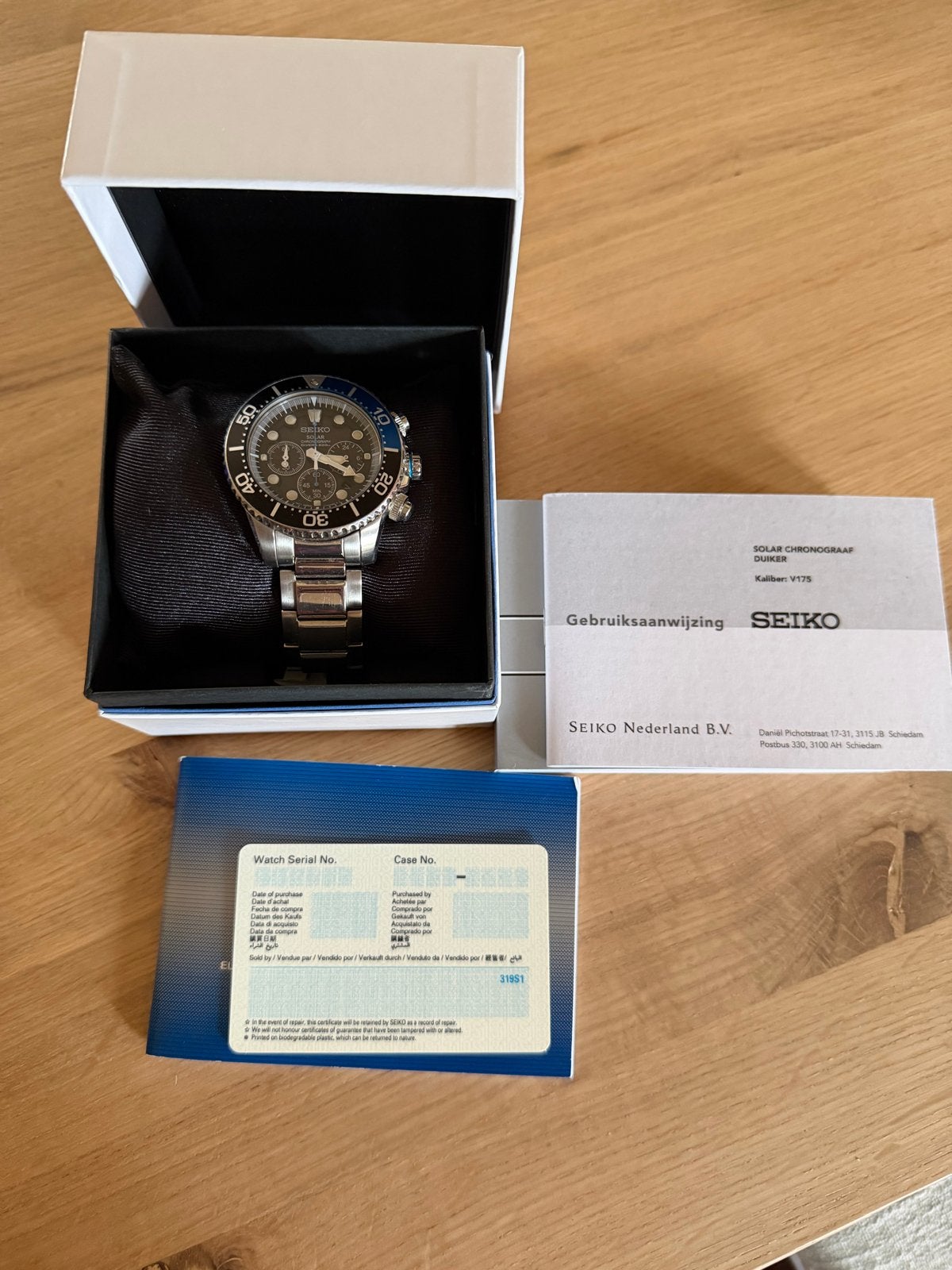 Foto 5 van Seiko Solar Chronograaf Duiker Herenhorloge SSC017P1